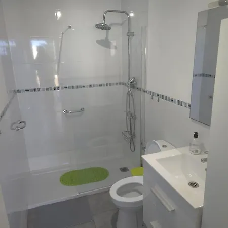 Aqua Vista Fanabe Getaway: 1br- 2 Seaview Terraces