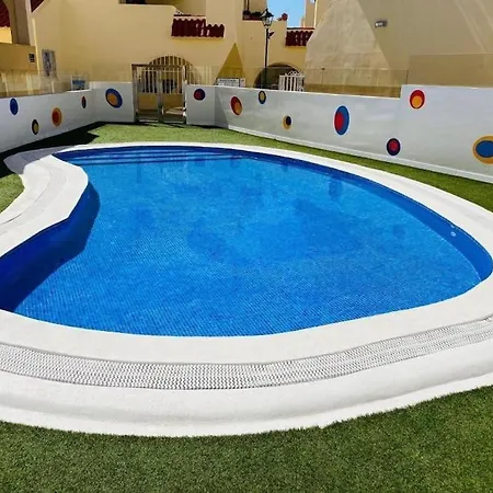 Apartman Aqua Vista Fanabe Getaway: 1br- 2 Seaview Terraces *