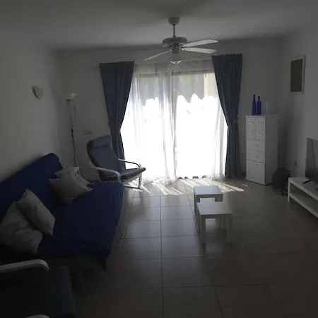 Aqua Vista Fanabe Getaway: 1br- 2 Seaview Terraces