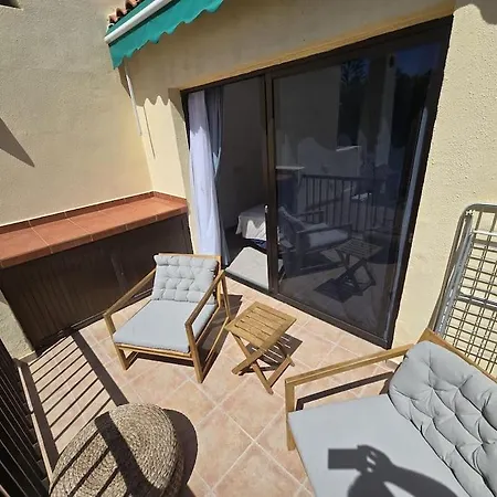 Apartman Aqua Vista Fanabe Getaway: 1br- 2 Seaview Terraces